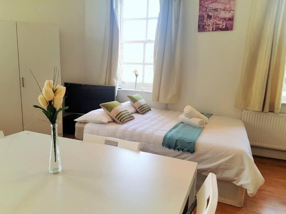 Excellent Studio Flat In London Bagian luar foto